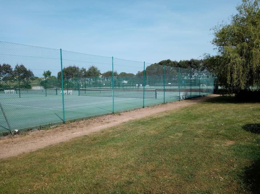 Studio Au Coeur Du Golf De Port Bourgenay, Proche Des Sables D'Olonne Talmont-Saint-Hilaire Exterior foto